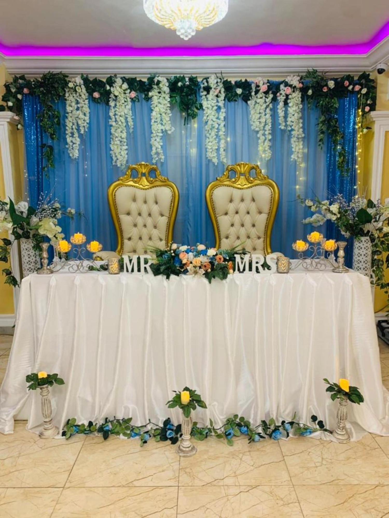 דואלה Marriot Metropolitan Hotel מראה חיצוני תמונה